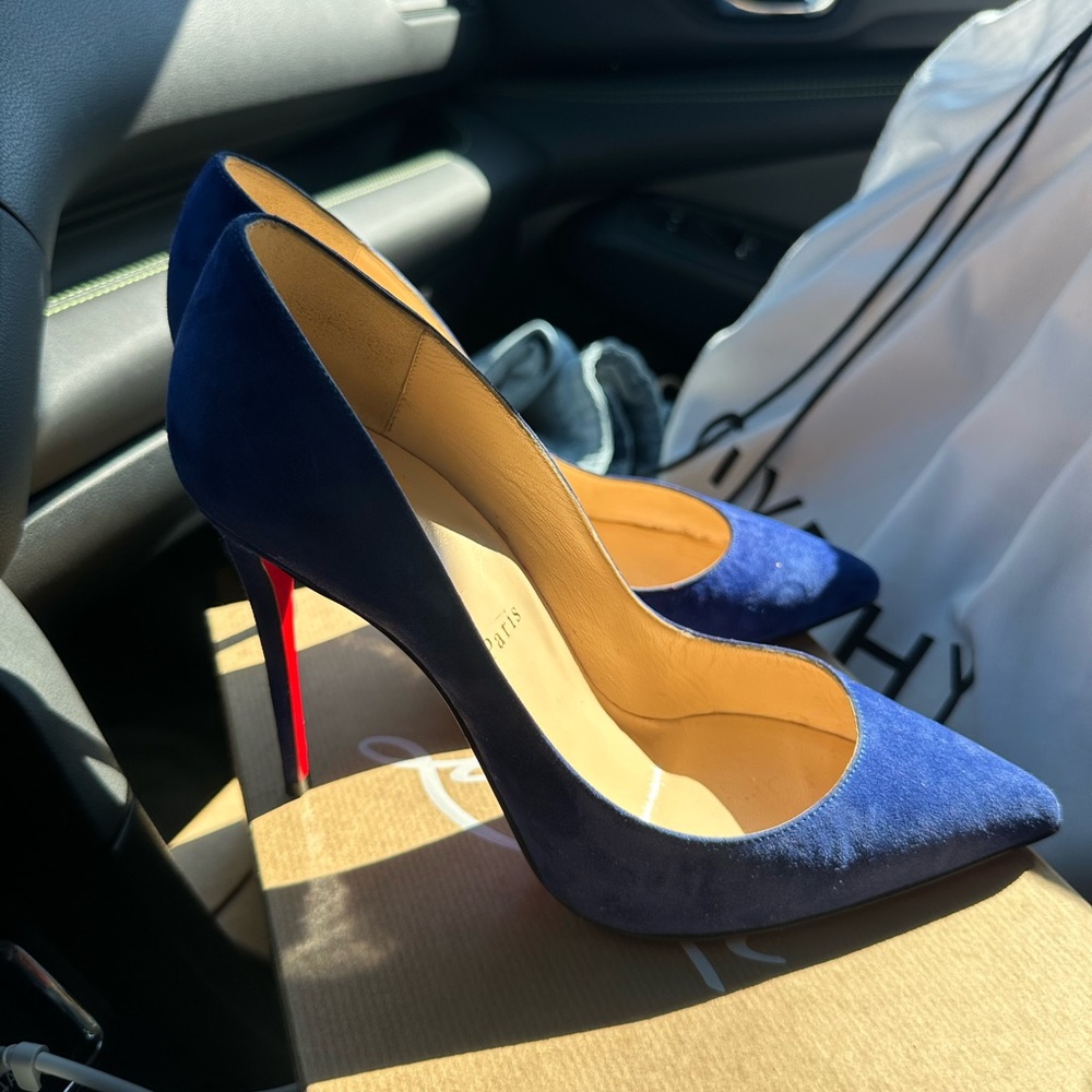 Elegant Blue Stiletto Heels